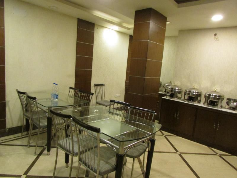 Hotel Emerald كولكاتا المظهر الخارجي الصورة