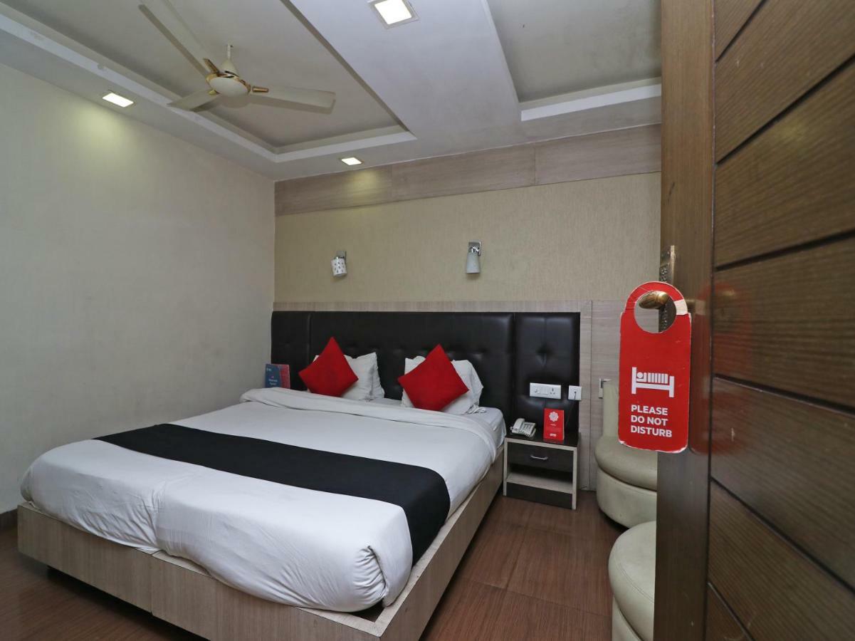 Hotel Emerald كولكاتا المظهر الخارجي الصورة