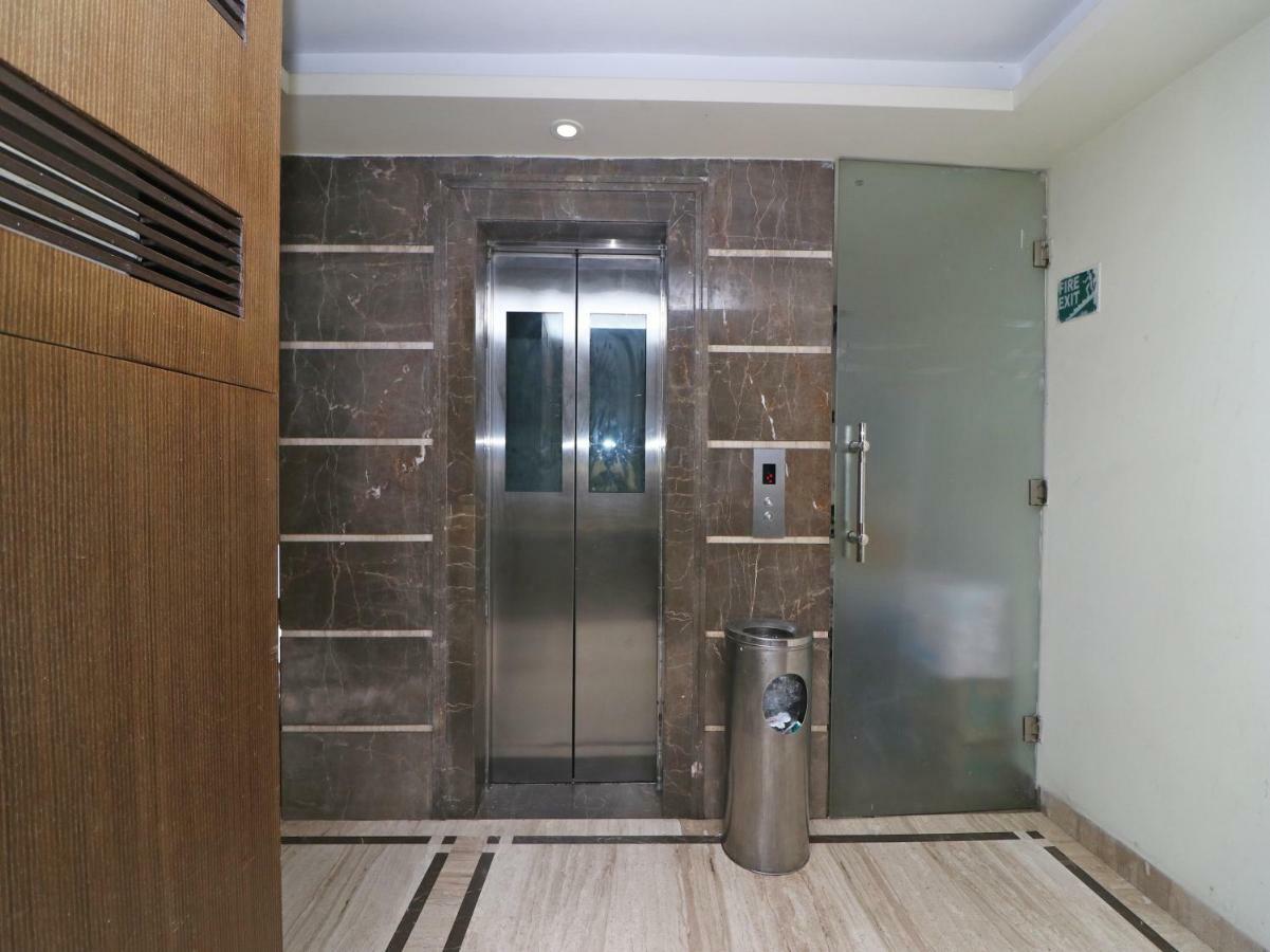 Hotel Emerald كولكاتا المظهر الخارجي الصورة