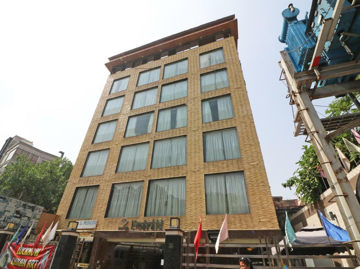 Hotel Emerald كولكاتا المظهر الخارجي الصورة