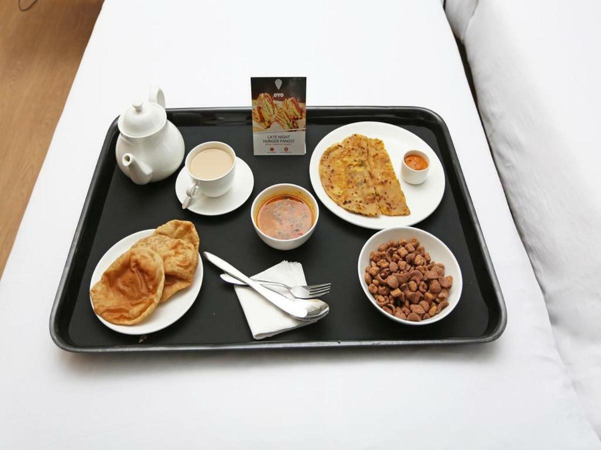 Hotel Emerald كولكاتا المظهر الخارجي الصورة