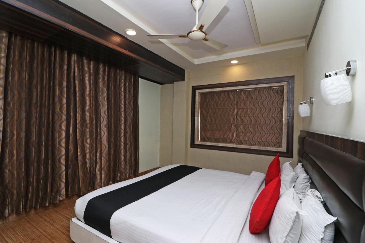 Hotel Emerald كولكاتا المظهر الخارجي الصورة