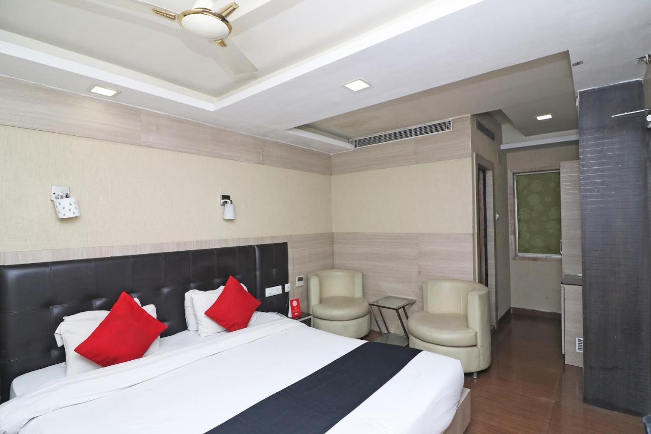 Hotel Emerald كولكاتا المظهر الخارجي الصورة